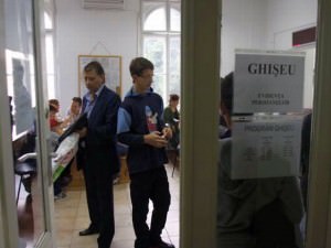 Deschis doar pentru înregistrarea deceselor în a II-a zi de Rusalii, la Primărie