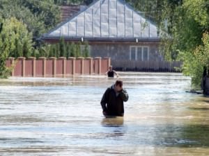 prefectura sistează campania de strângere de ajutoare pentru sinistraţi