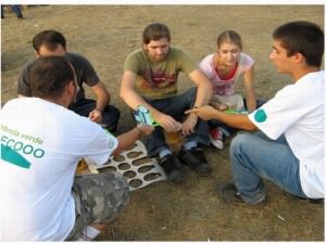 peste 12.000 de pahare de bere a strâns umbrela verde la artmania festival