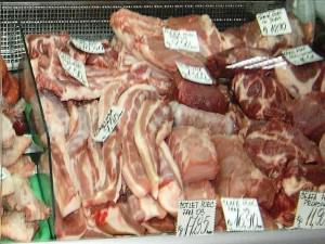 3,6 tone de carne tocată, peşte şi mezeluri retrase de DSV din magazine şi carmangeri la Sibiu