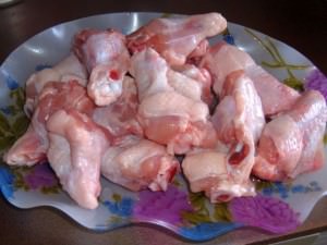 Sibienii cumpără cea mai scumpă carne de pui şi cel mai scump lapte din România