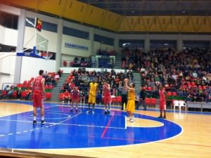 CSU a învins categoric pe CSM Oradea cu 73-57. Vezi înregistrarea meciului și declarațiile antrenorilor