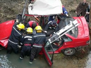 Grav accident rutier produs pe DJ 106 în Ighişul Vechi