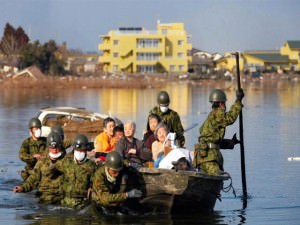 momente de reculegere la toate piesele de teatru pentru victimele din japonia