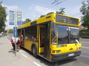 autobuze toată noaptea de înviere spre muzeul în aer liber! vezi aici programul de circulaţie al tursib în zilele de paşte!