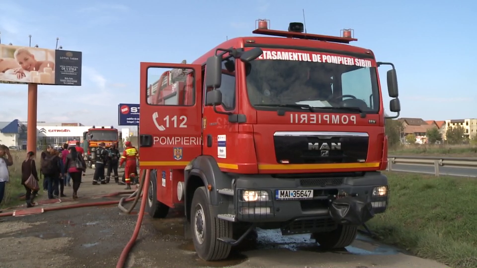 incendiu service peugeot sibiu dn1 (7)