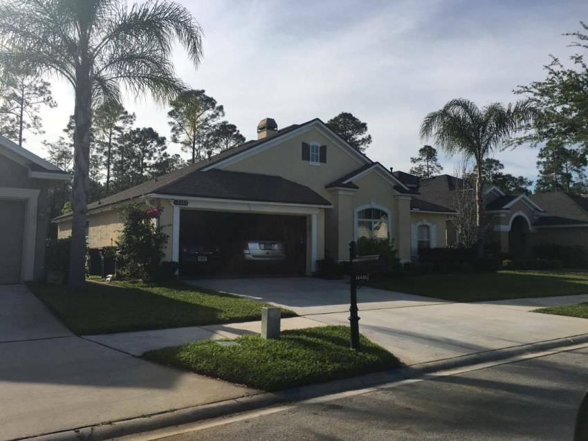 Casa familiei Baştea din Jacksonville, Florida