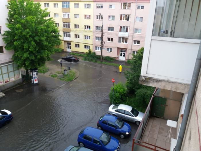 strada hategului inundatii strand 5