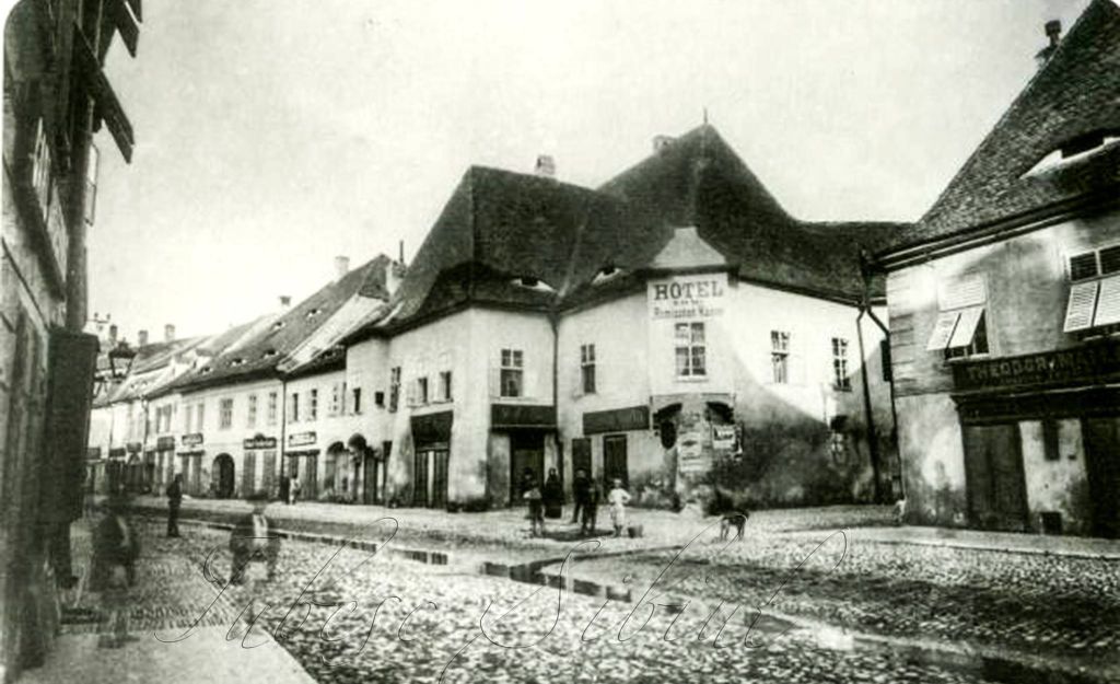 hermannstadt ,sibiu, nagyszeben - heltauer gasse ,str nicoale bălcescu - altrömischer kaiser ,vechiul hotel împăratul romanilor - sfârşit de secol xix