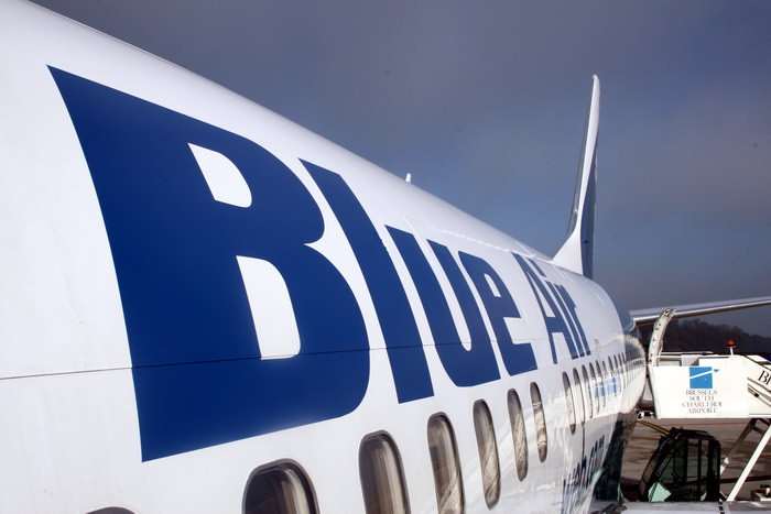 compania blue air ar putea fi amendată de anpc din cauza reclamațiilor