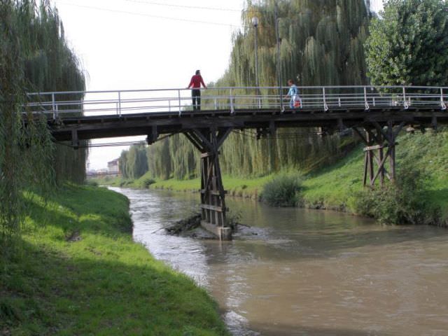 primăria vrea să preia malurile cibinului de la apele române. se fac piste de biciclete și alei de promenadă