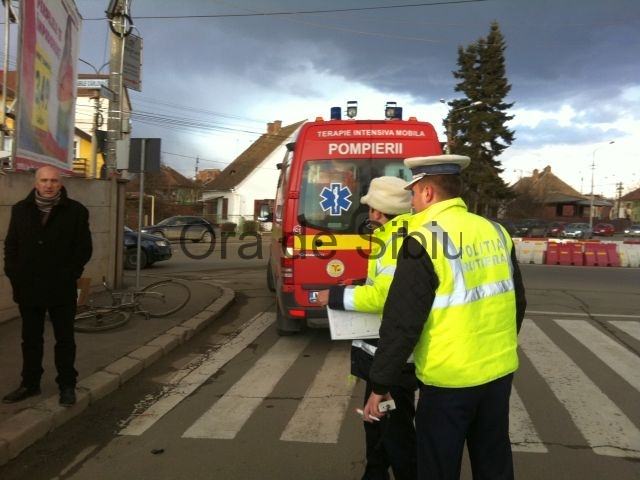 femeie accidentată pe trecerea pentru pietoni în guşteriţa