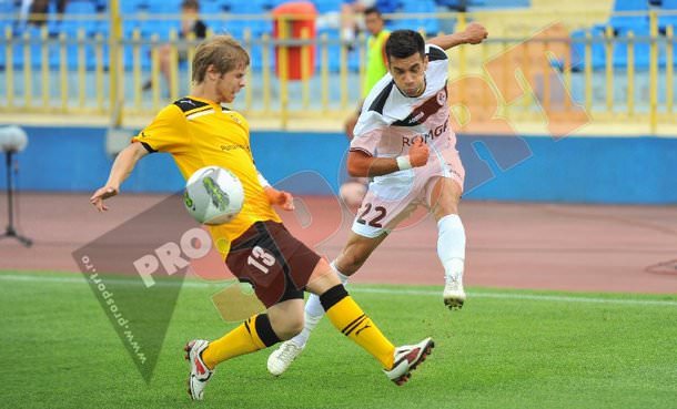 gaz metan a învins cu 2-0 pe kups kupio și s-a calificat mai departe în europa league!