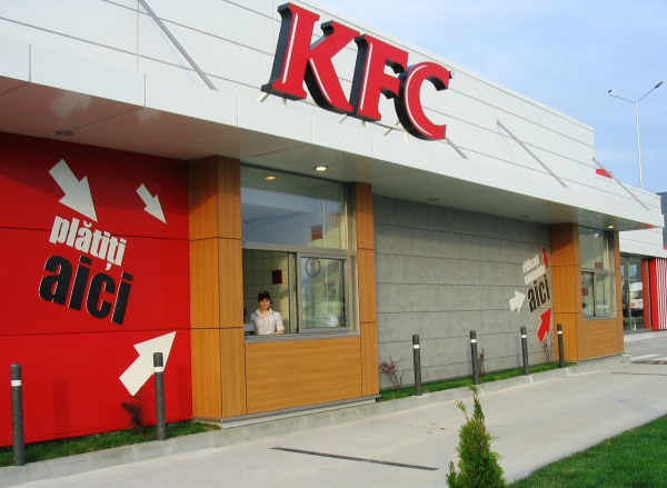 kfc sibiu introduce noua gamă de deserturi şi cafea