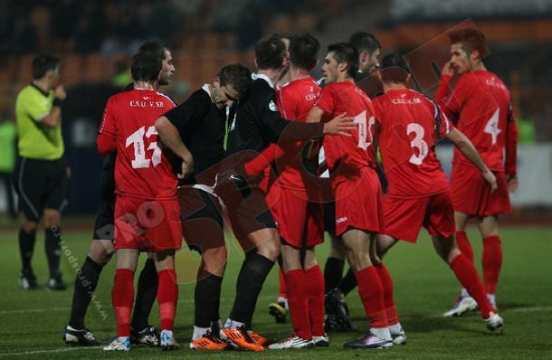 Voinţa s-a bătut singură la Piatra Neamţ. Sibiu a pierdut cu 2-1 în faţa Ceahlăului