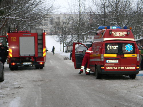 Pompierii sibieni vor primi maşini cu GPS şi "ploaie" în anul care urmează