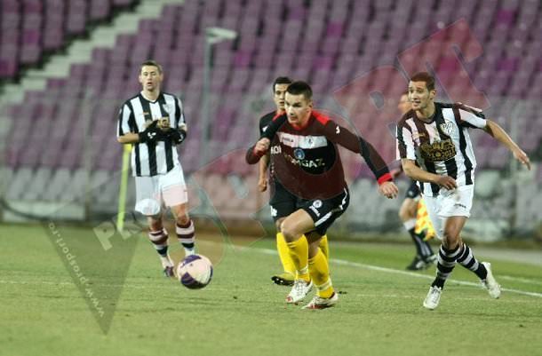 gaz metan s-a calificat în semifinalele cupei româniei după victoria cu 1-0 de la timișoara. bud s-a accidentat grav!