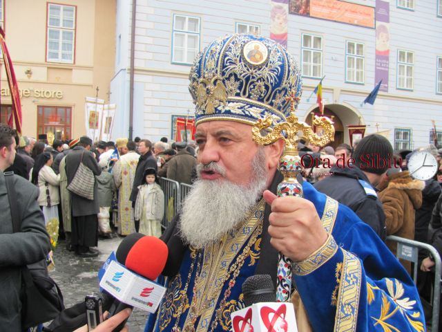 anunţul care sperie preoţii din sibiu. streza: "preoţii, obligaţi să predea cu chitanţe banii strânşi din casele sfinţite de bobotează"