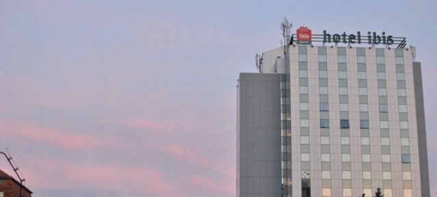 ibis reduce la jumătate preţurile de 8 martie