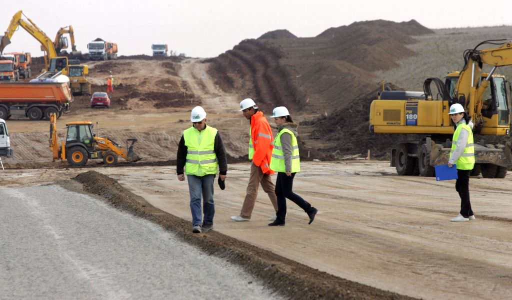 analiză ce şanse sunt să putem avea autostrada nădlac - sibiu, gata în 2015