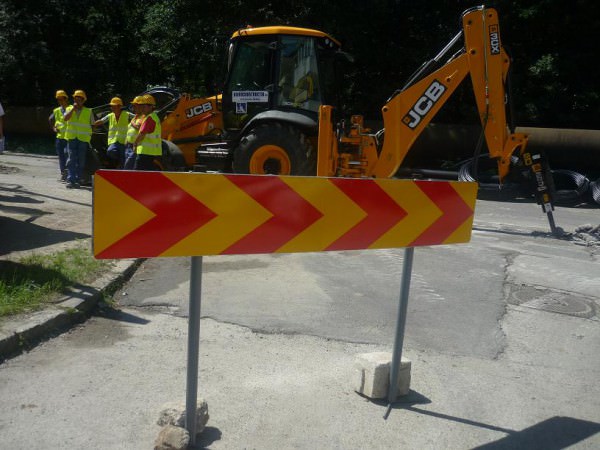 primăria anunţă licitaţii pentru lucrări la încă 10 străzi şi un viaduct. un nou sens giratoriu în trafic