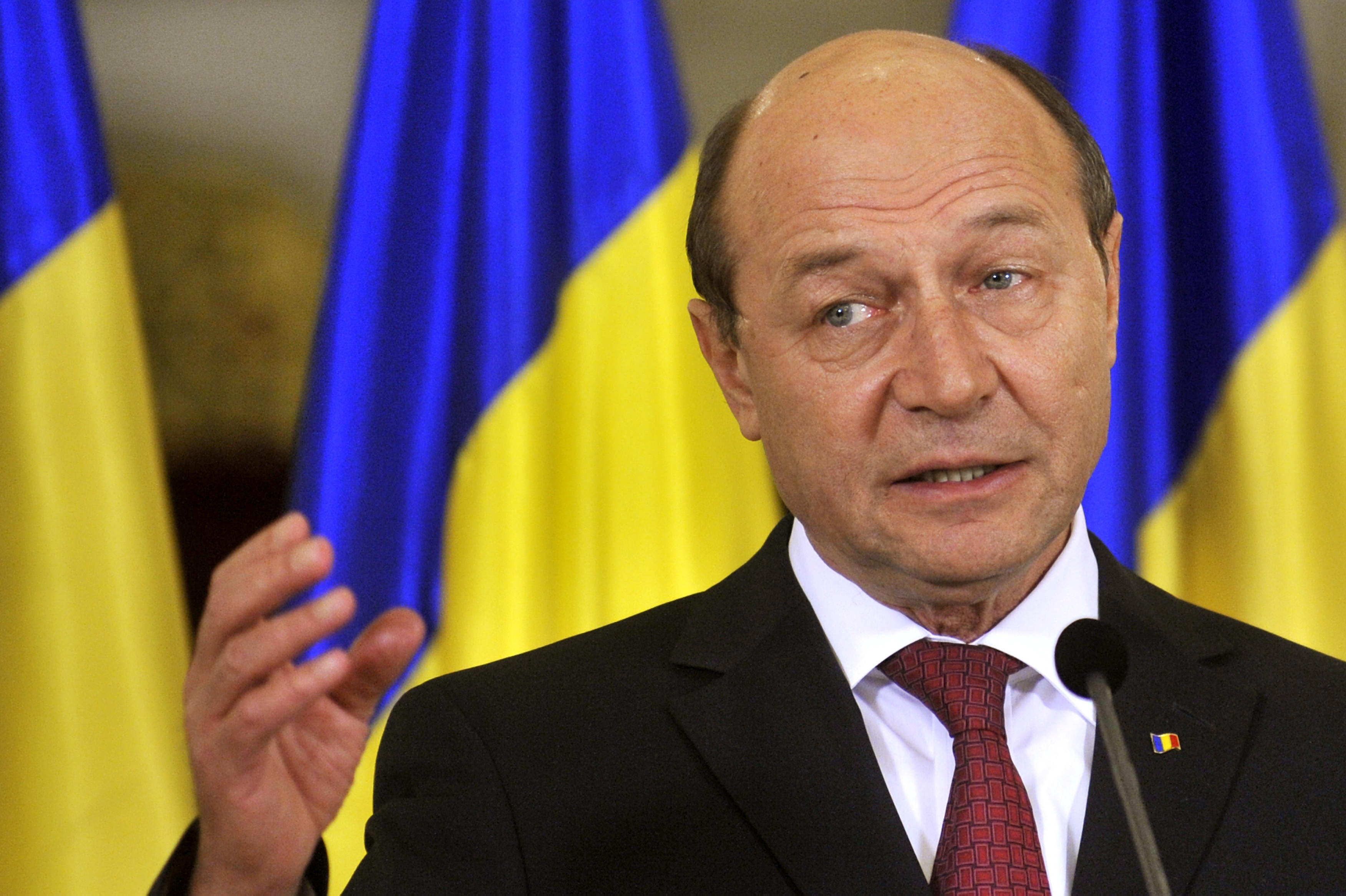 basescu acuza un complot gazprom impotriva romaniei!