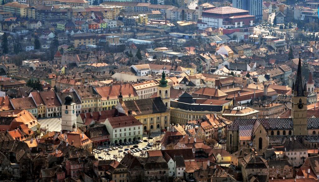 agenția de mediu face măsurători de monitorizare a aerului ambiental în municipiul sibiu