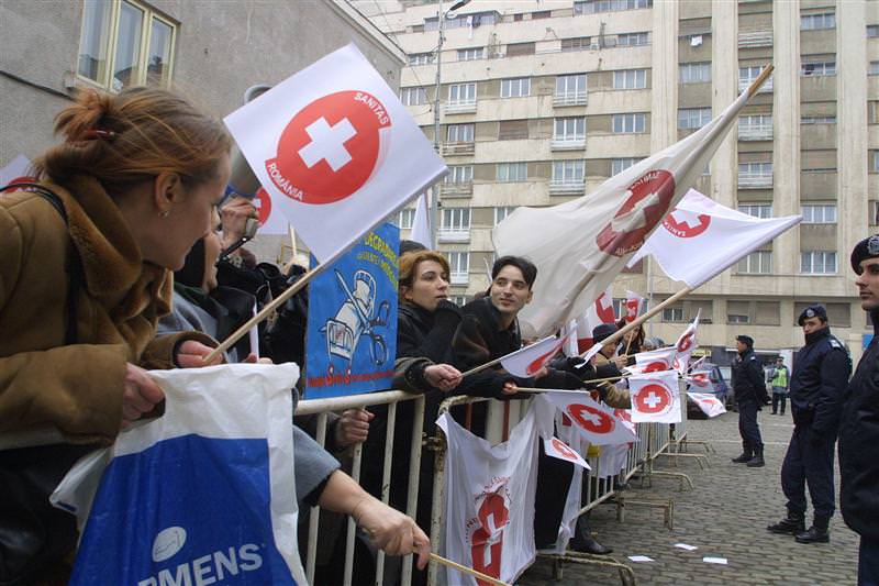 angajatii din sanatate vor protesta sambata in capitala!