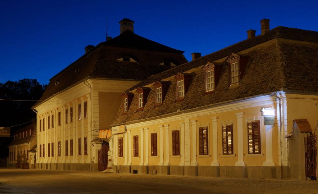 Revelion inedit la Palatul Brukenthal. Uite cât te va costa!