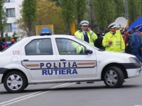 poliţişti bătuţi după ce au oprit în trafic un tânăr care circula cu viteză