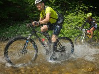 medieşeanul dan caba la un concurs de mountain-bike, 4 munţi în 4 zile | vezi amănunte