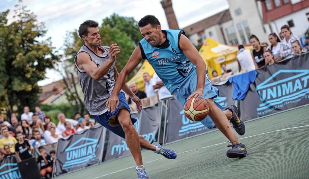 Streetball-ul spectaculos revine în Parcarea Teatrului din Sibiu