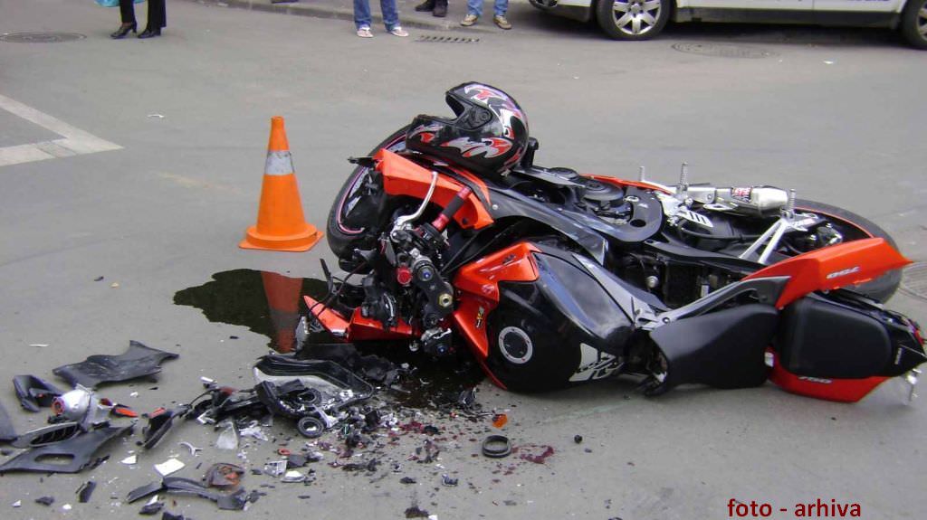 accident de motocicletă la târnava pe dn 14