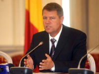 klaus iohannis : “m-am născut în românia, sunt cetăţean român şi numai român”