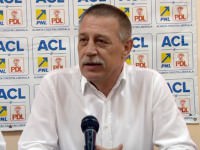 îl invit oficial pe viorel arcaş să candideze la funcţia de primar | pentru că e aşa de priceput