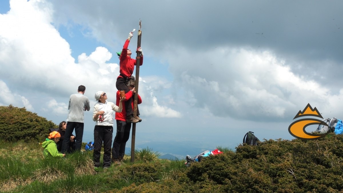 vrei să fii voluntar la remarcarea traseelor turistice din munții făgăraș? iată ce poți face!