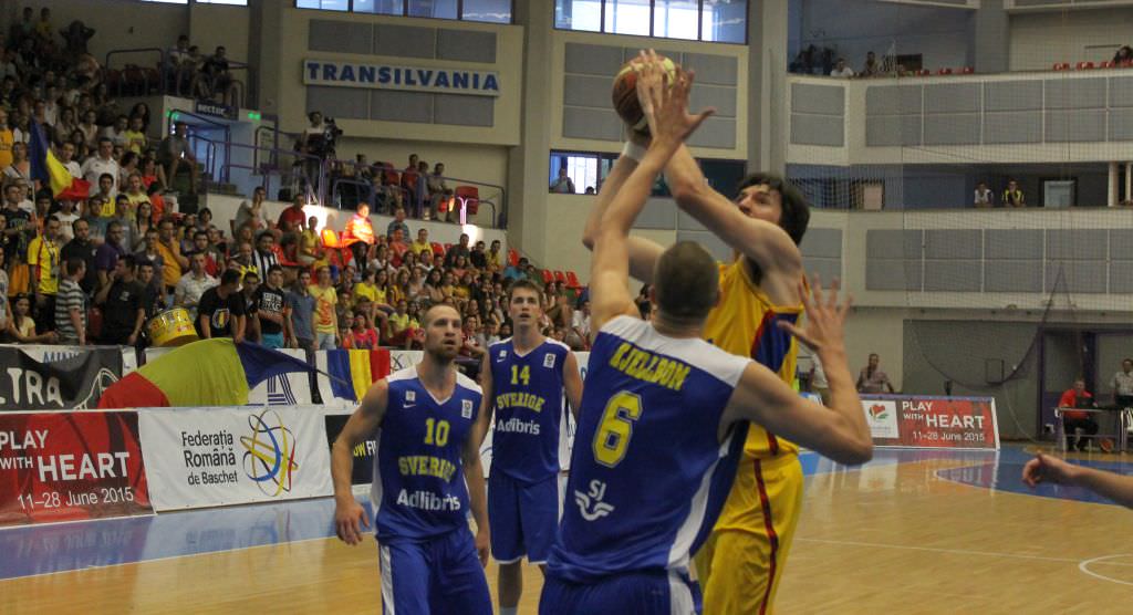 video românia la un pas de a se califica la europene după victoria de la sibiu cu slovacia! ghiță mureșean a fost la meci! (foto)