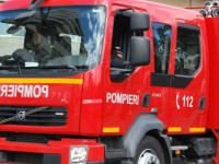 dârlos incendiu la un imobil | pompierii intervin cu două autospeciale