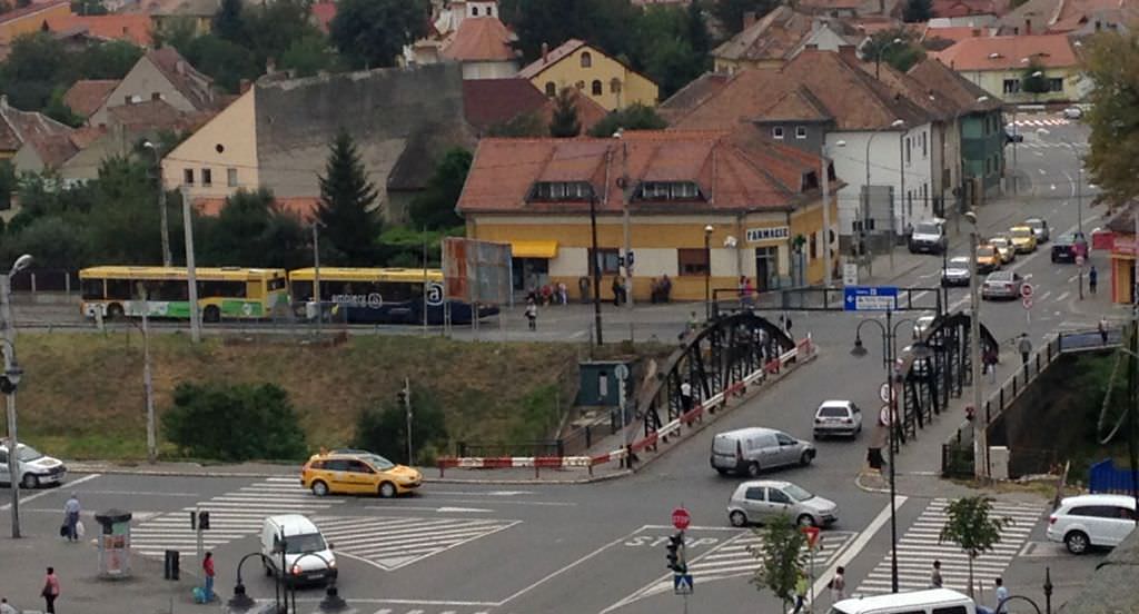 încep lucrările la noul pod peste cibin în zona pieței. iată cum va fi afectat traficul! (foto)