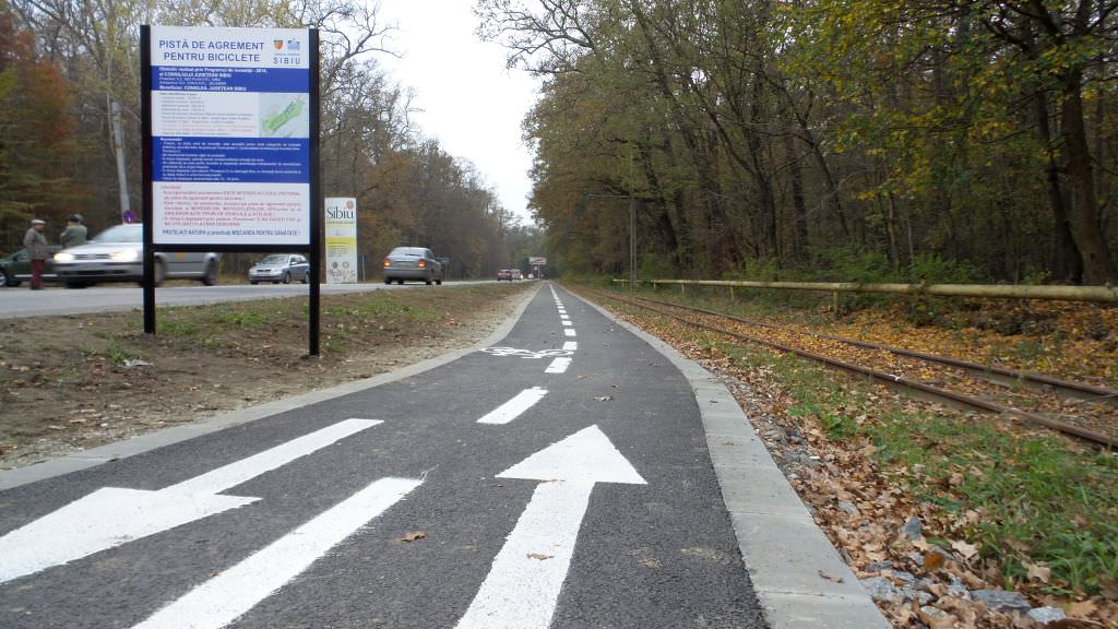 video foto s-a inaugurat pista pentru biciclete sibiu – rășinari și retur. urmează sibiu – ocna sibiului!