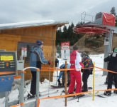 VIDEO FOTO S-a deschis Arena Platoș. Diseară e un super party la Păltiniș (IMAGINI DE PE PÂRTIE)