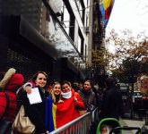 VOTUL ÎN DIASPORA: Coadă și la New York! Sunt și sibieni printre ei (VIDEO FOTO)