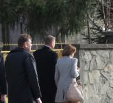 video foto primarul klaus iohannis a votat - aplauze la ieșirea din secția de votare