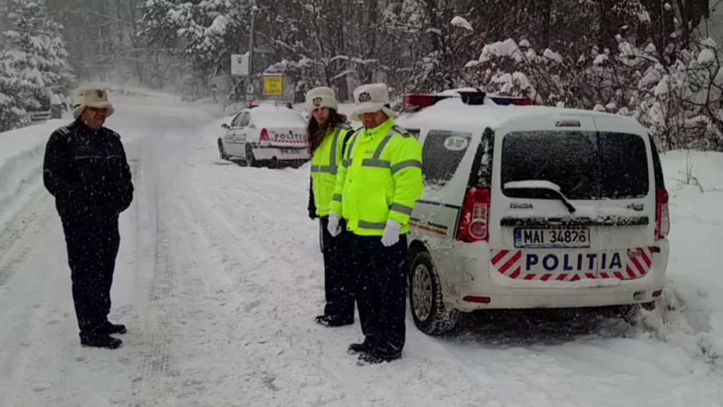 ce drumuri naționale nu au fost deocamdată redeschise pentru traficul rutier în românia