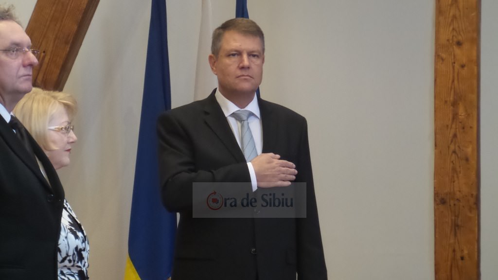 legea incompatibilității lui iohannis. ce decizie a luat azi curtea constituțională