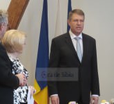 video foto iohannis a predat ștafeta lui astrid fodor. reacția noului primar a venit promt!