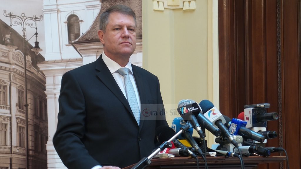 video foto iohannis a demisionat de la primărie: când spun acasă, spun sibiu!