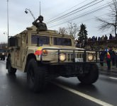 video foto mii de oameni la super parada militară de 1 decembrie de la sibiu. uite ce ai pierdut!