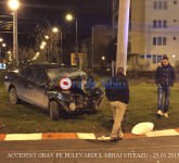 accident grav pe bulevardul mihai viteazu - video - au zburat peste giratoriu! - galerie foto