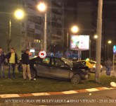 accident grav pe bulevardul mihai viteazu - video - au zburat peste giratoriu! - galerie foto